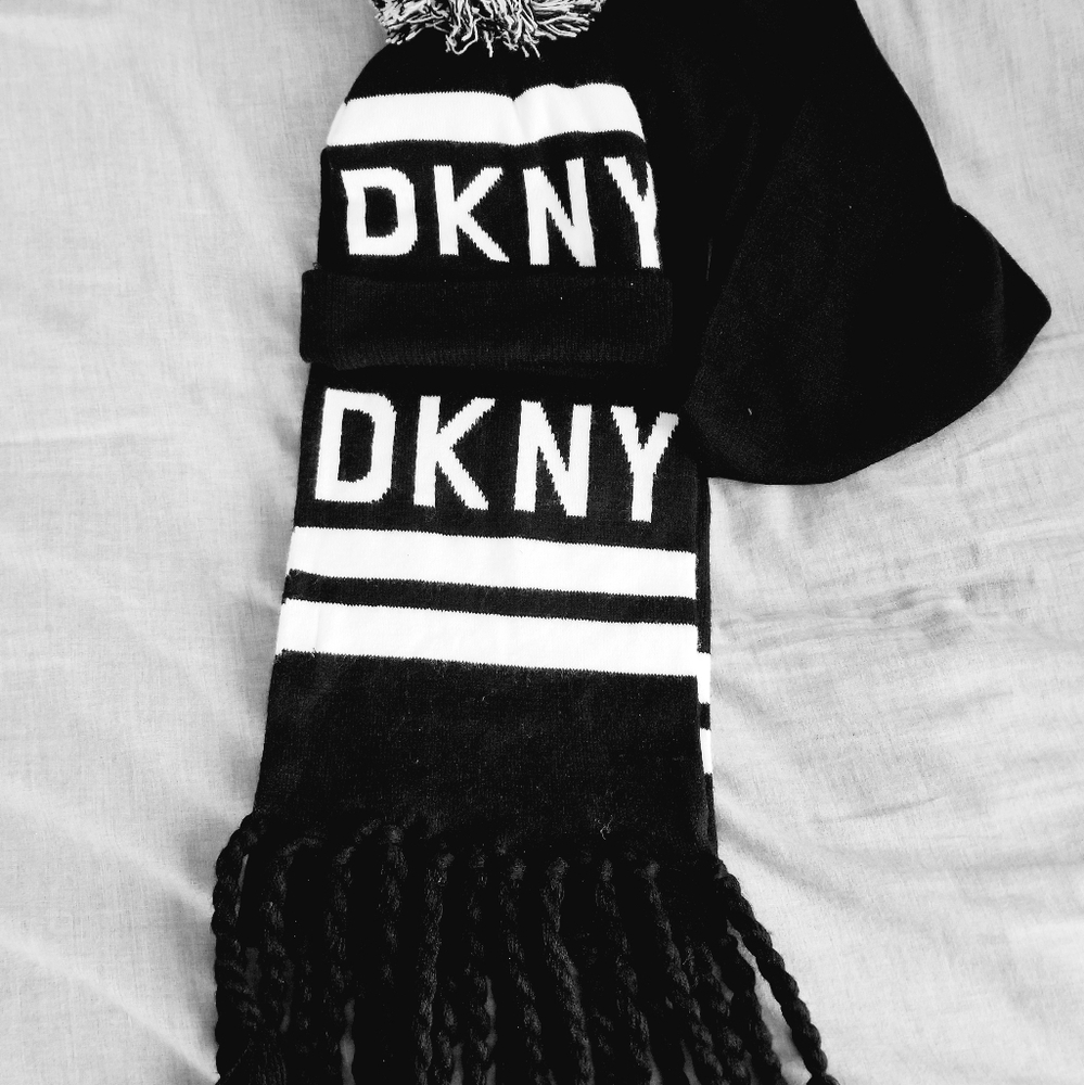 Hat & Scarf Set